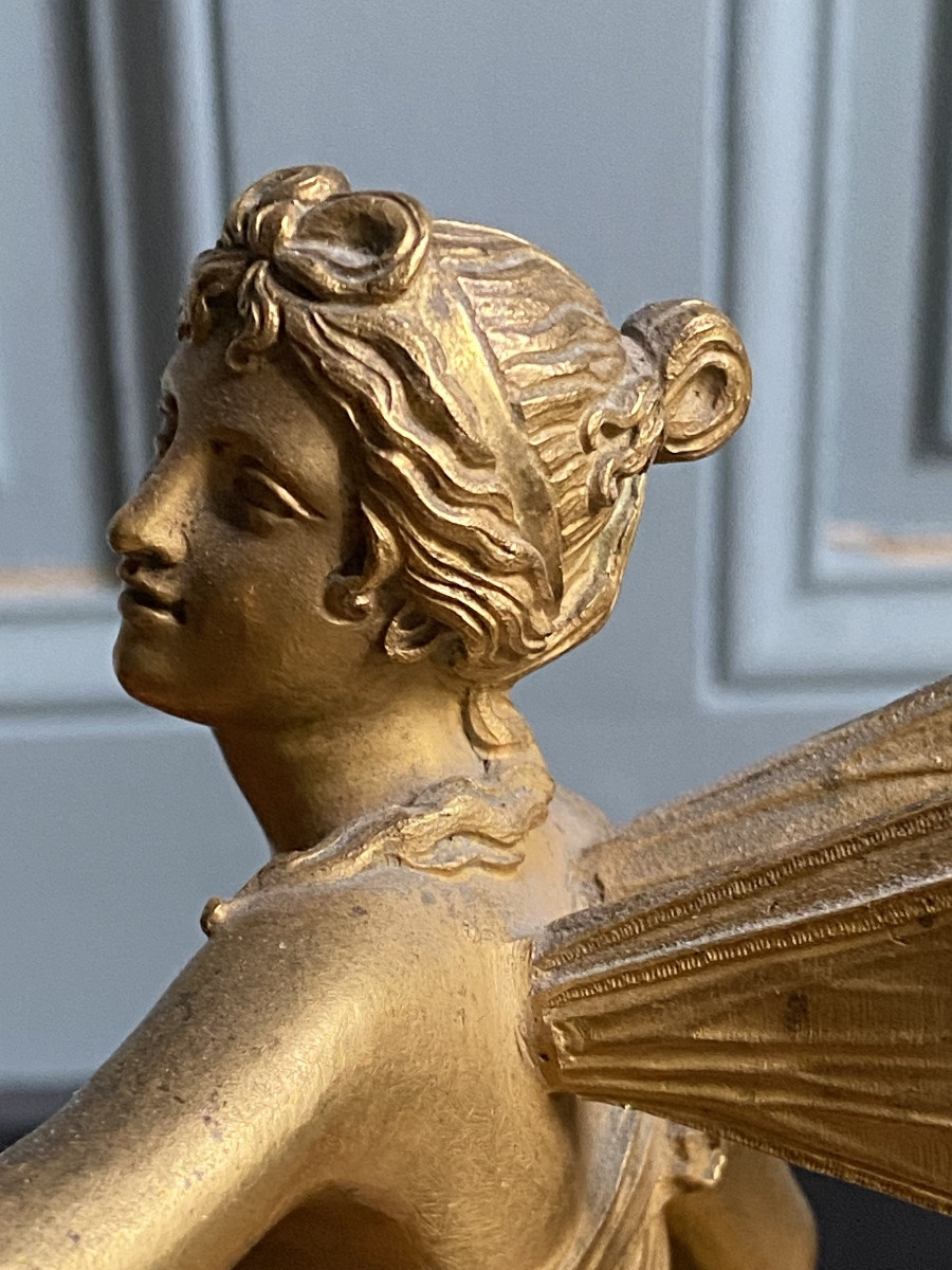 Sculpture en bronze ciselé doré Zéphyr sur sa colonne en marbre début XIXeme époque 1er empire.-photo-8