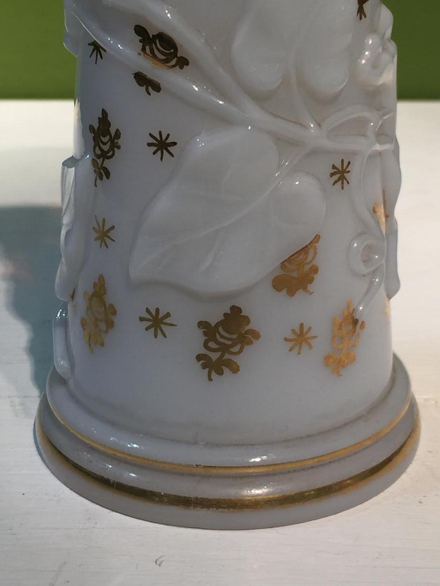 Pair Of Vases In White Opaline Manufacture Baccarat XIXth Napoleon III.-photo-2