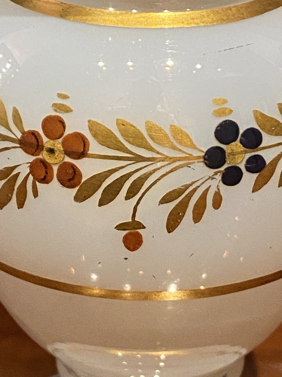 Small Vase In Opaline Soapy Decor Desvignes XIXth Charles X Period.-photo-2