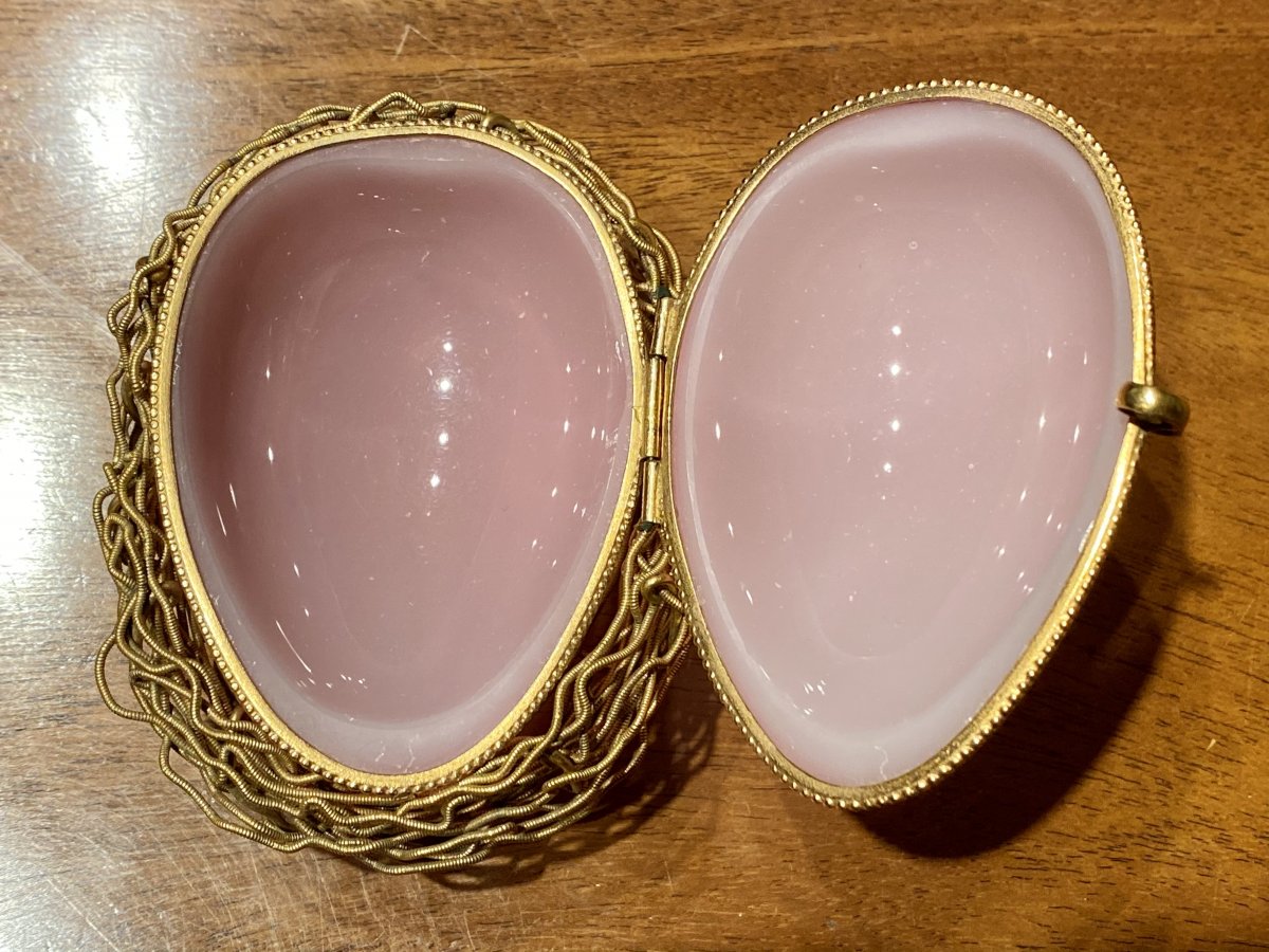 Egg Shaped Box In Pink Opaline Mid XIXth Napoleon III Period.-photo-5