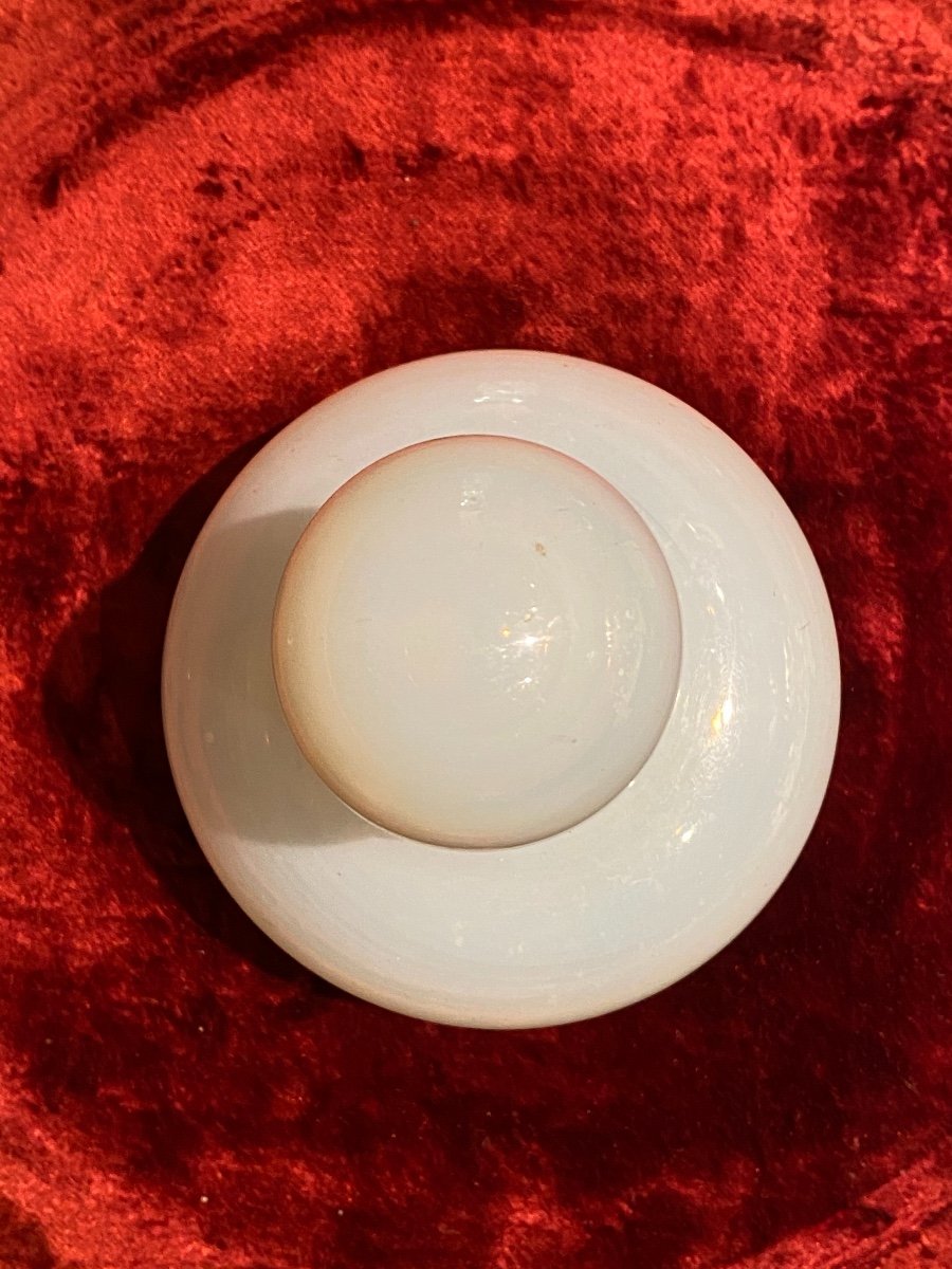 Important Perfume Bottle In Soapy Opaline Or Soap Bubble XIXth Charles X Period.-photo-4
