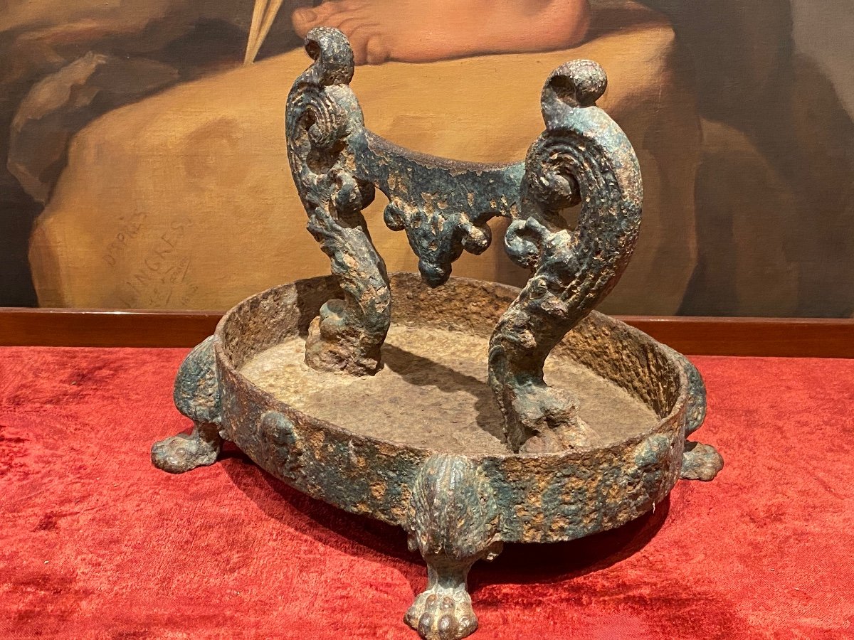 Important Scraper Boots In Cast Iron Painted XIXth Charles X Period.-photo-2