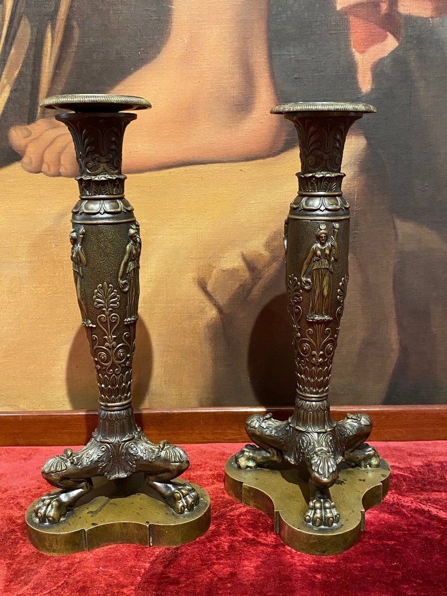 Rare Pair Of Neoclassical Decor Candlesticks In Patinated Chased Bronze XIXth Restoration Period.-photo-2