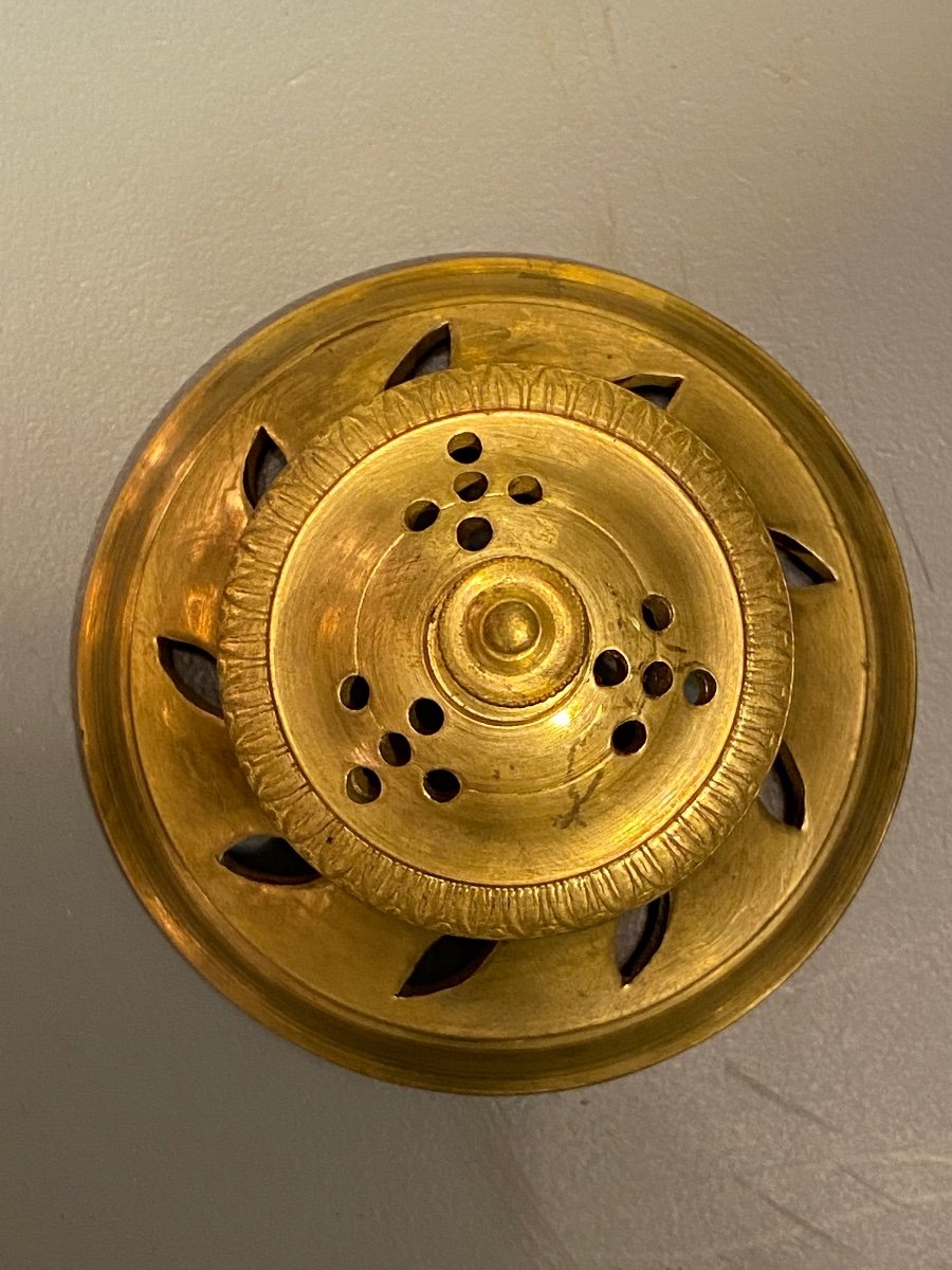 Important And Rare Perfume Burner In Gilt Bronze Marble And Bicolor Crystal XIXth Circa 1830.-photo-5