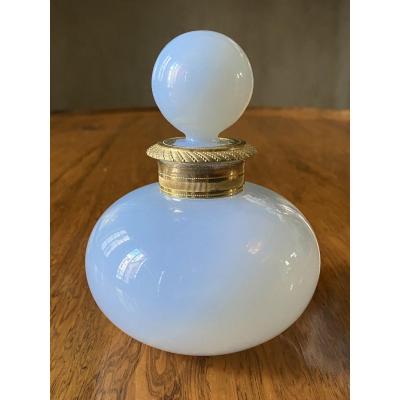 Perfume Bottle In Opaline Soapy XIXth Charles X Period.