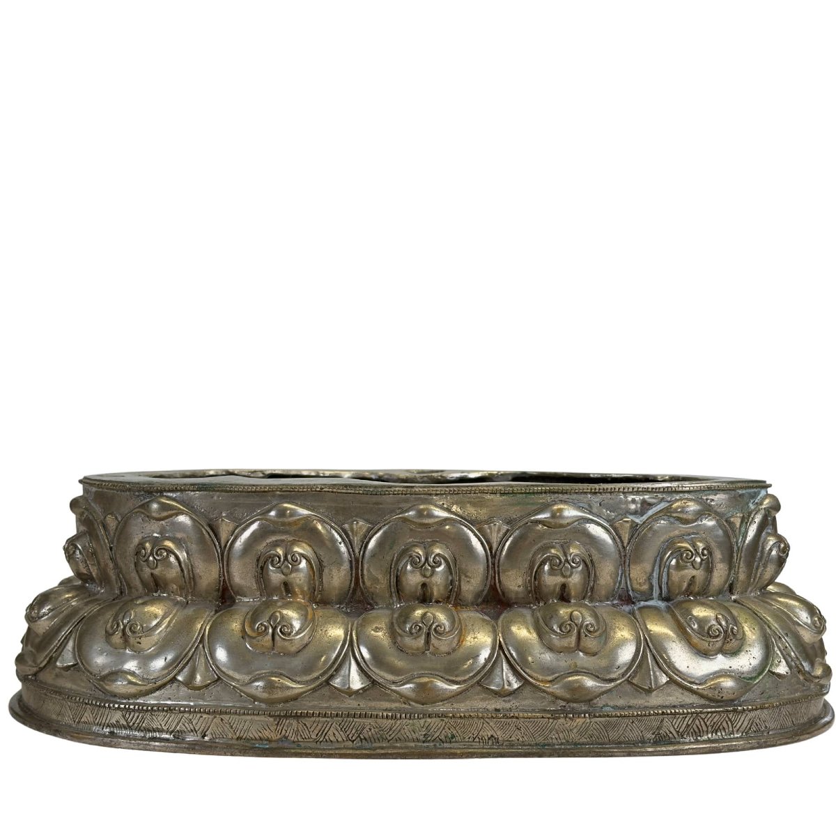 Silver-plated Bronze Bhaisajyaguru Medicine Buddha – Nepal, 15th–16th Century-photo-3