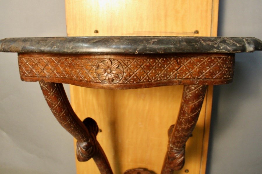 Small 18th Century Hunting Console -photo-4