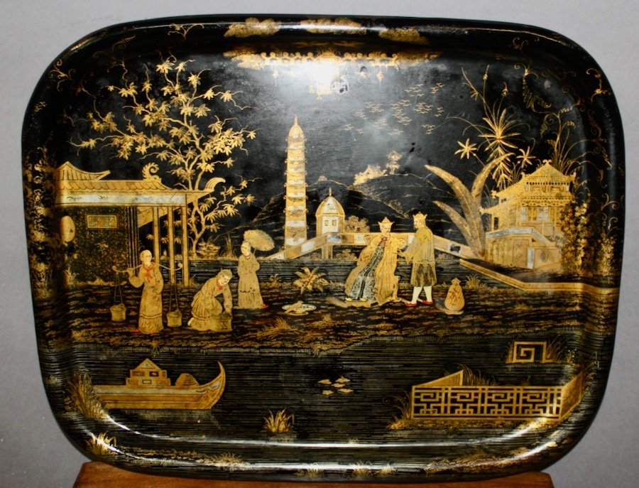 Painted Sheet Metal Tray With Japanese Decor-photo-3