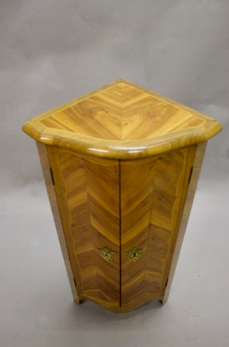 Small Inlaid Corner Cabinet -photo-3