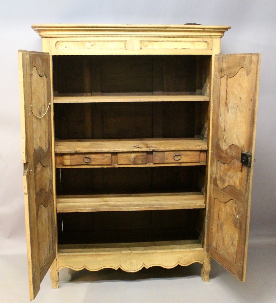 19th Century Bressane Cabinet Burl Ash-photo-2