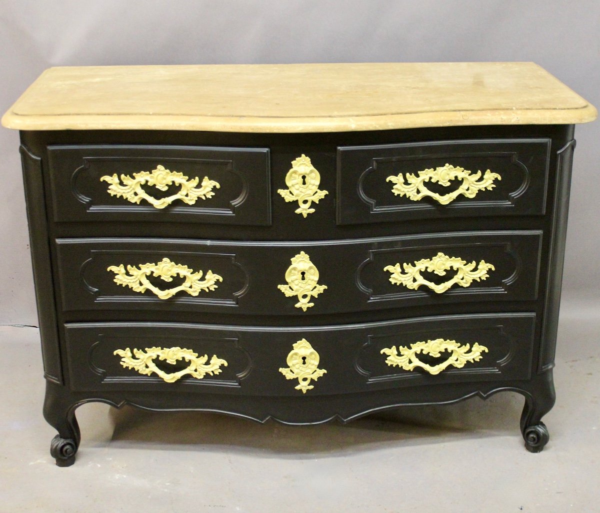 Curved Chest Of Drawers In Black Lacquered Finish-photo-2