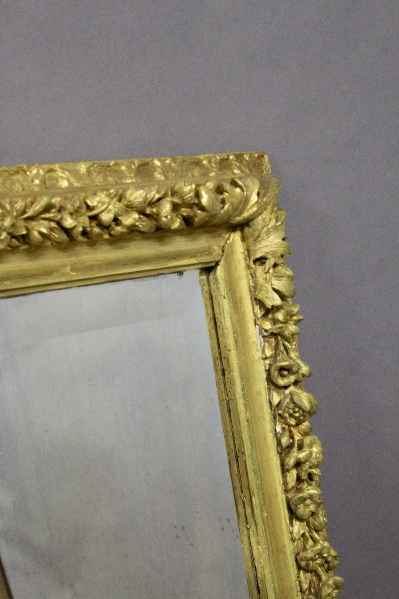 Important Miroir Louis XIV Richement Sculpté De Fleurs En Bois Doré-photo-1