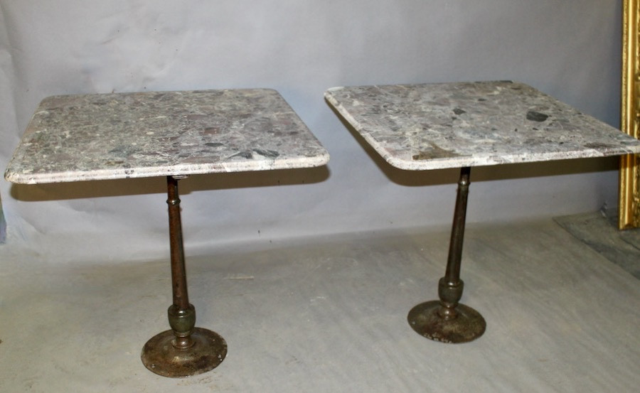 Paire de tables de bistrot dessus marbre veiné-photo-2