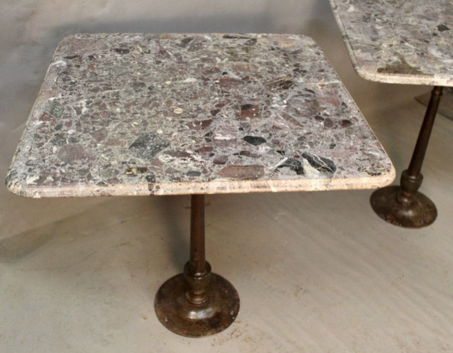 Paire de tables de bistrot dessus marbre veiné-photo-6