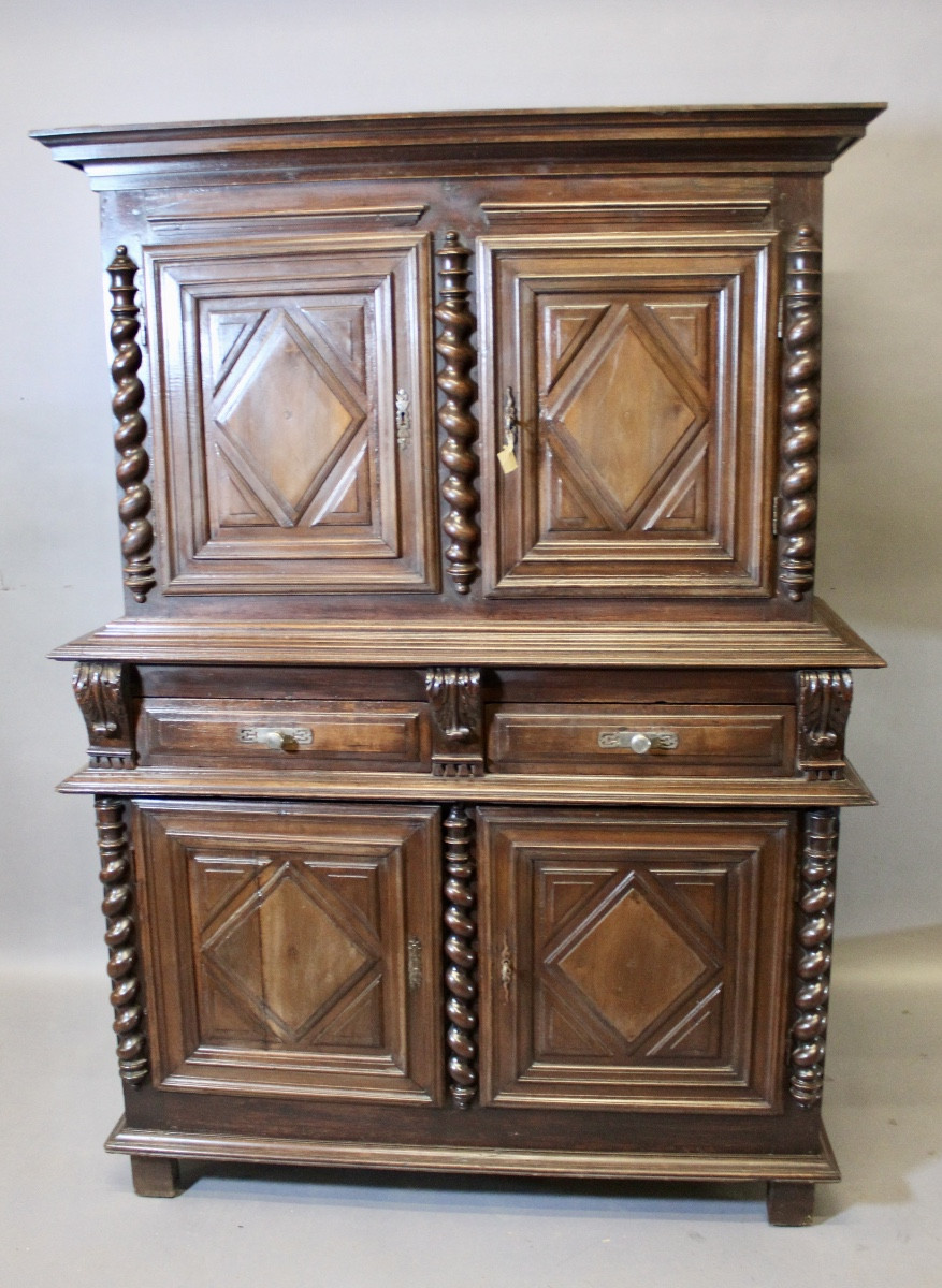 Louis XIII Four-door Sideboard In Walnut, Late 17th Century