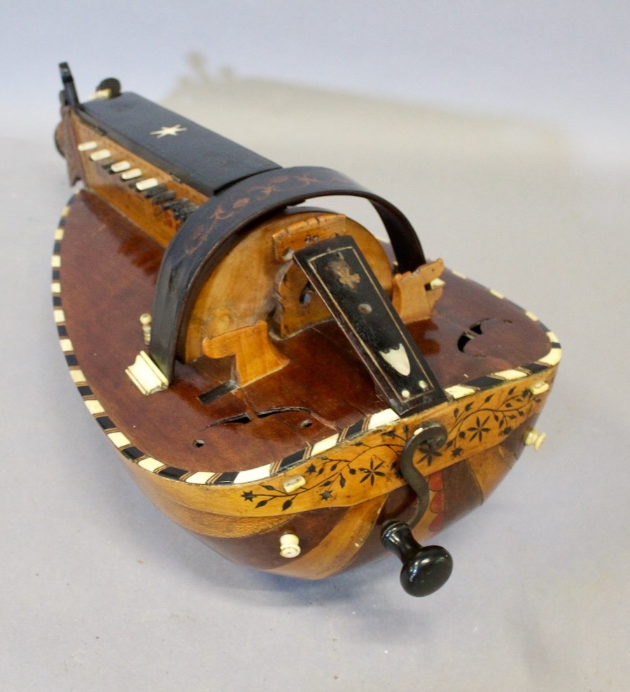 Lute-shaped Hurdy-gurdy By Pimpard Cousin Allier-photo-2