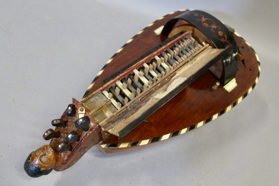 Lute-shaped Hurdy-gurdy By Pimpard Cousin Allier-photo-7
