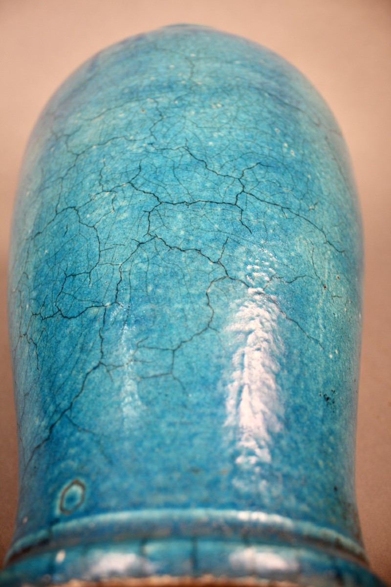 Paire de vases monochromes en céramique Turquoise craquelée XVIIIème Chine-photo-1