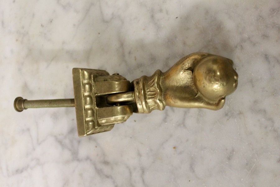 Heurtoir en bronze plein, forme de main, XIXème-photo-2