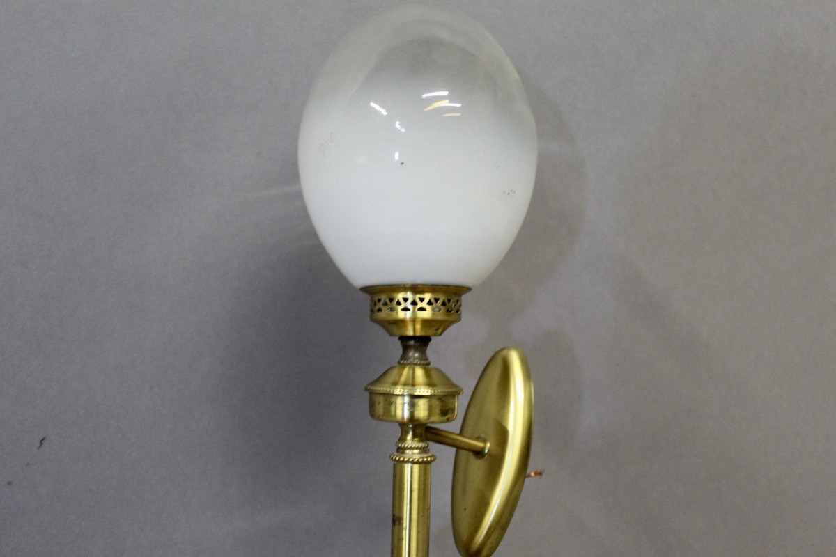 Paire d'appliques de type torchères en laiton -photo-4