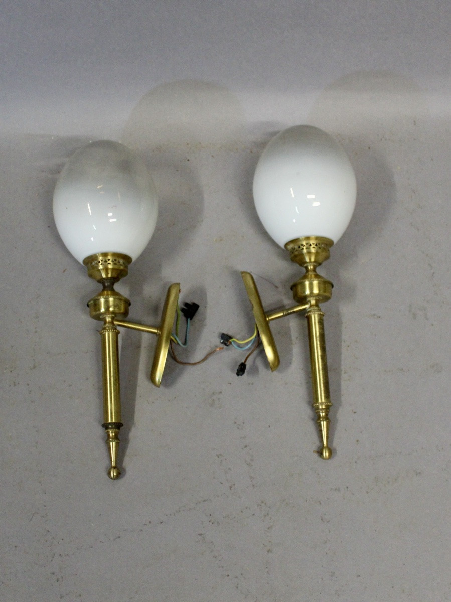Paire d'appliques de type torchères en laiton -photo-1