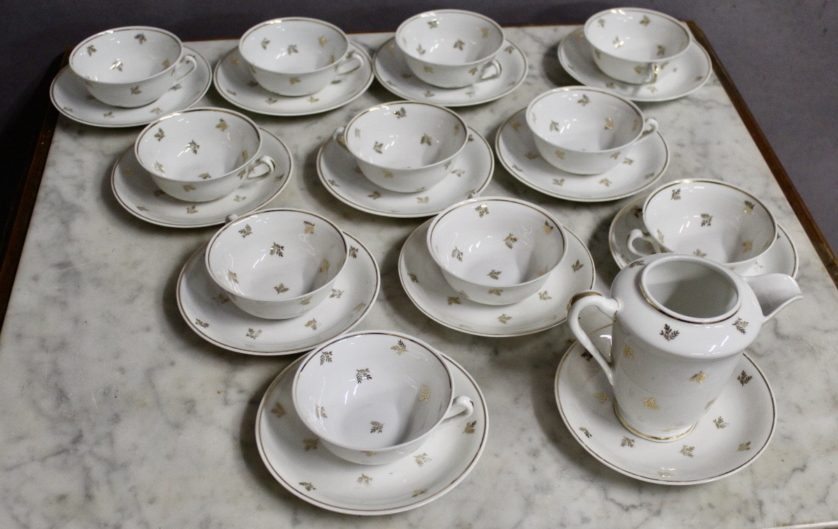 PORAL, LIMOGES FRANCE, Partie de service à thé en porcelaine blanche-photo-2
