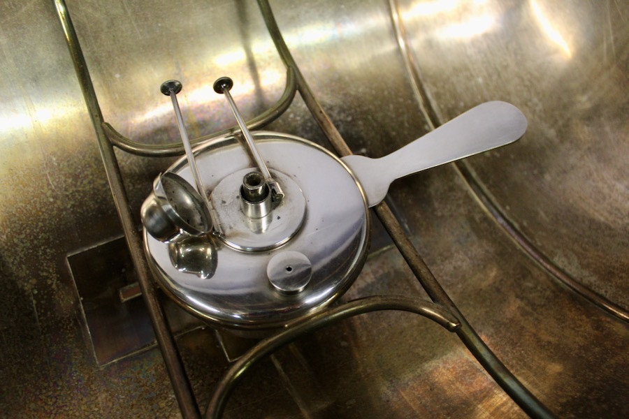 Table roulante ART DECO argenterie de la Maison Renaud et J Clermont à Genève-photo-3