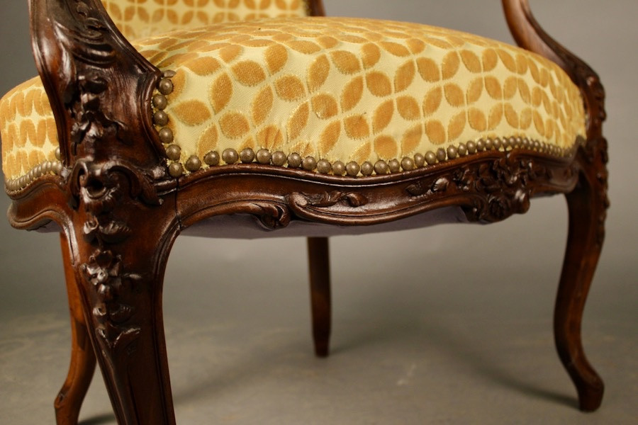Fauteuil cabriolet Louis XV-photo-3