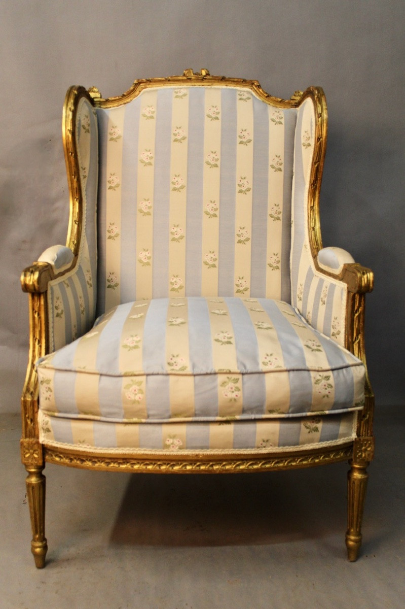 Gilded Wooden Wing Chair-photo-2