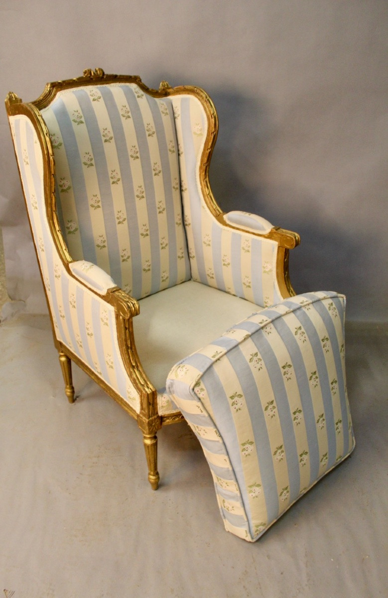 Gilded Wooden Wing Chair-photo-2