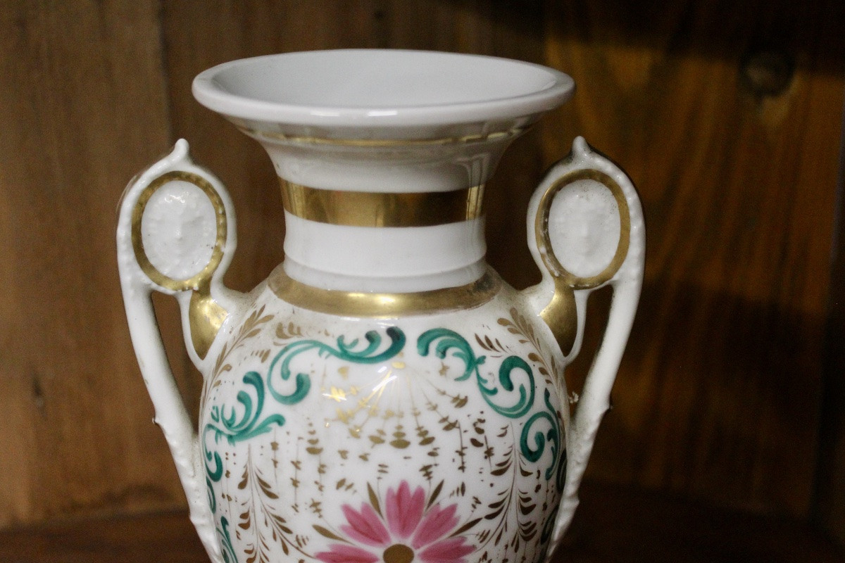 Vase Empire en porcelaine de Paris -photo-2