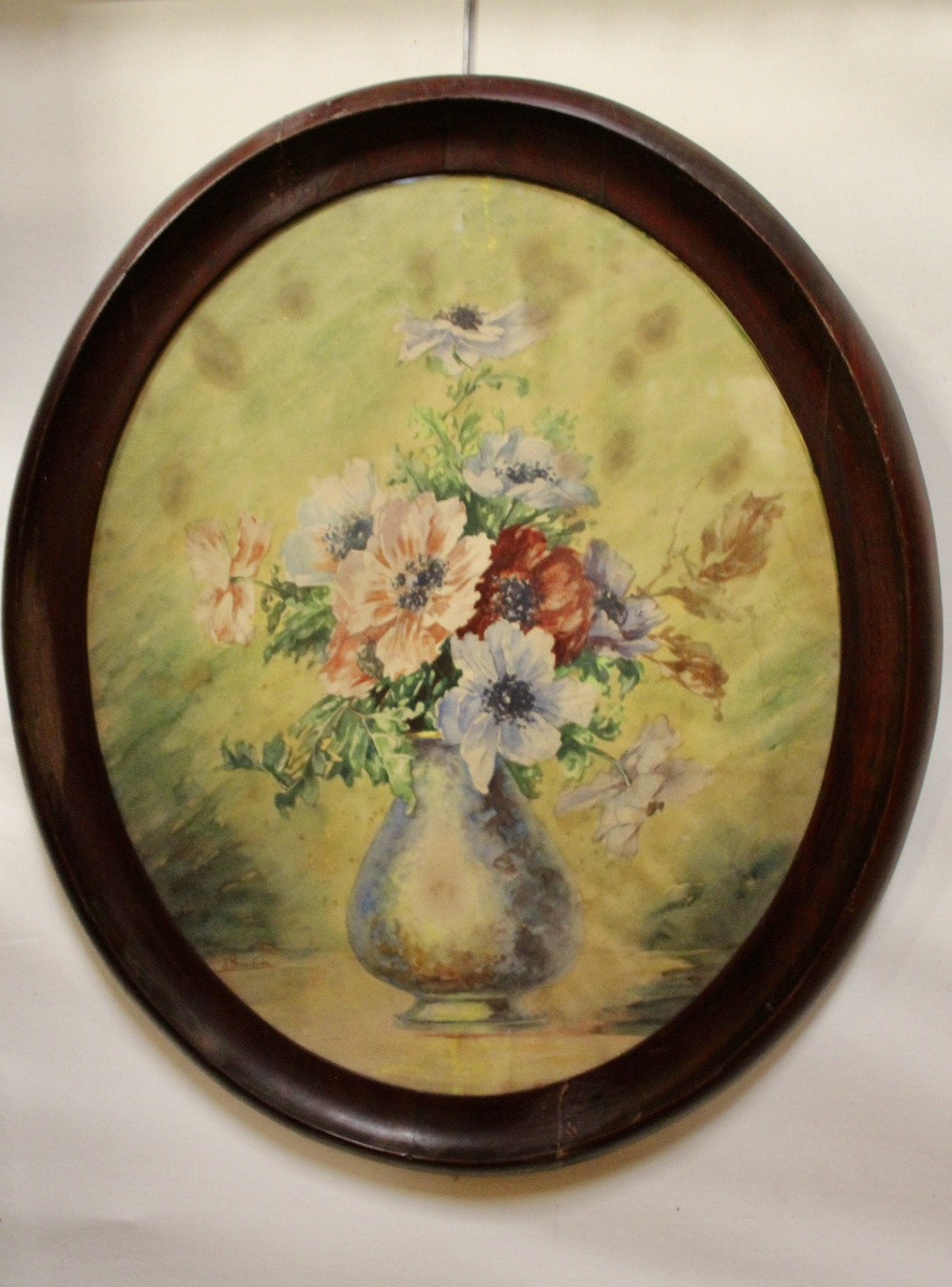 Watercolor Bouquet Of Flowers In Oval Frame -photo-3