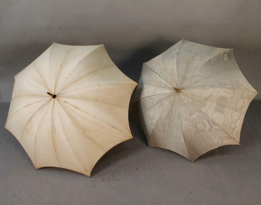 Suite de 11 ombrelles en tissu -photo-3