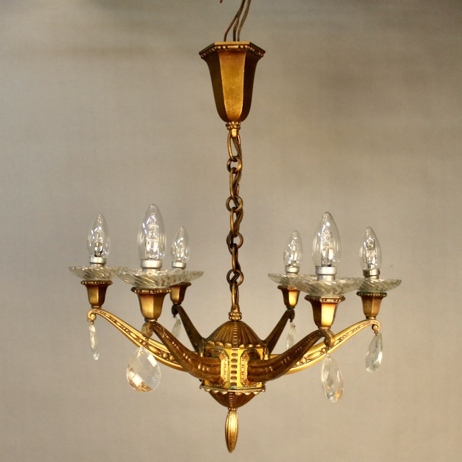 Bronze Chandelier With 6 Lights