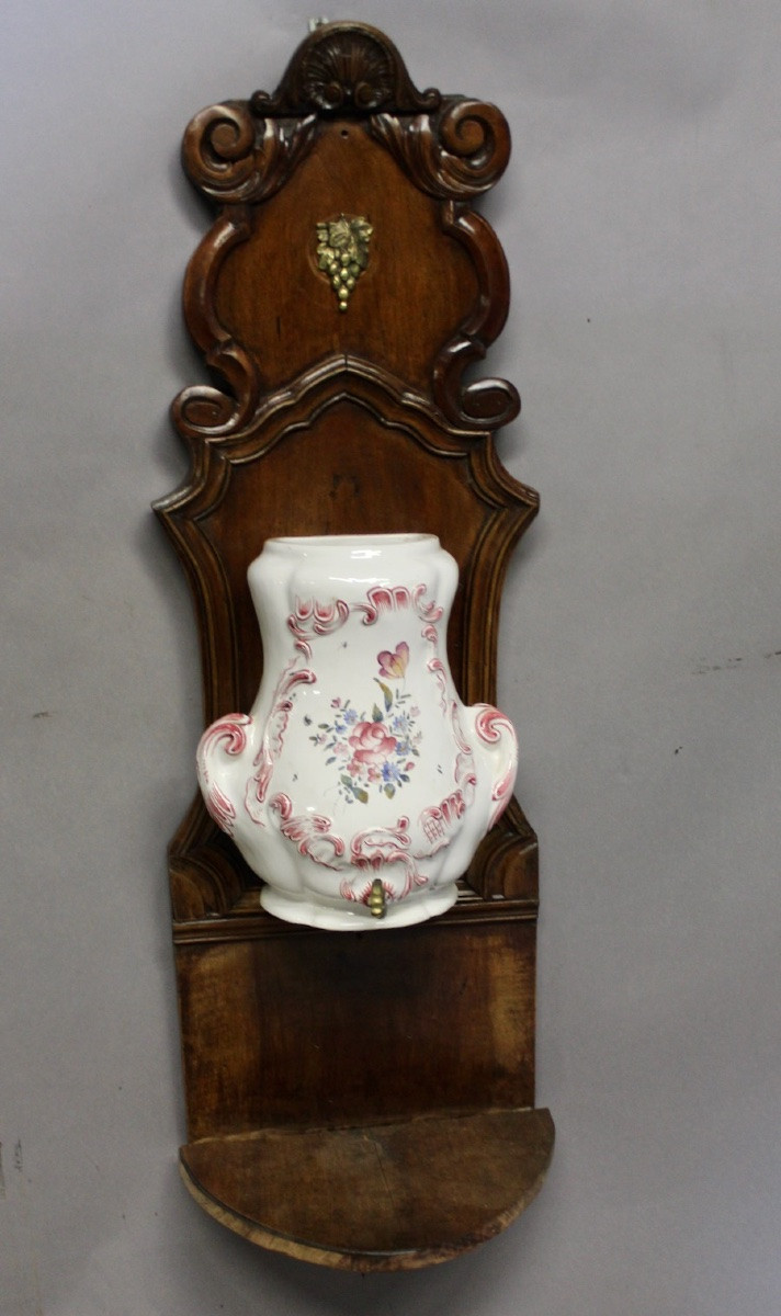 Fontaine murale à eau ou vin , faience de Luneville-photo-6