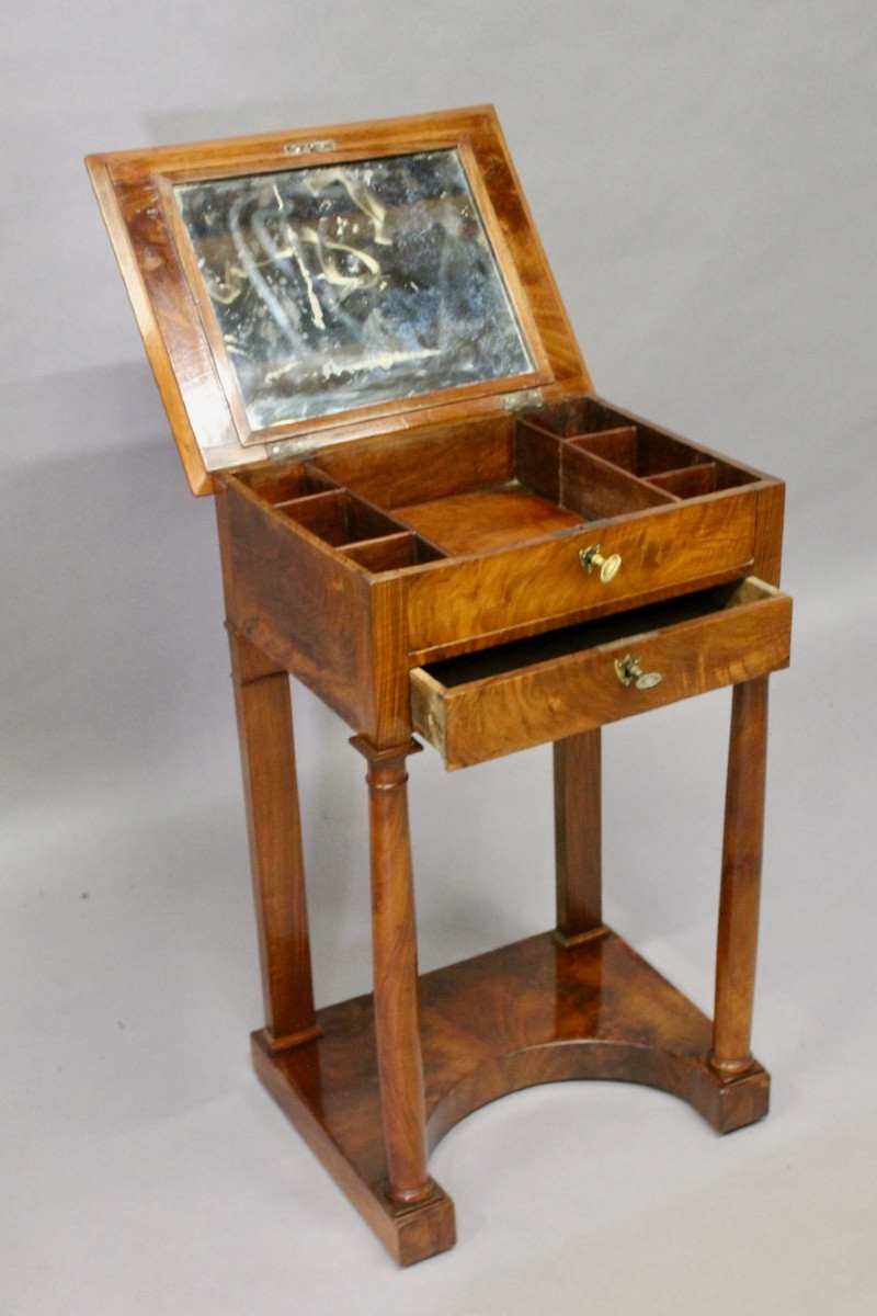 Empire Period Worker In Walnut Burl -photo-4