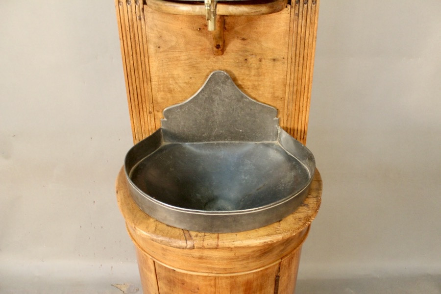 Pewter Fountain On A Louis XVI Style Base-photo-1