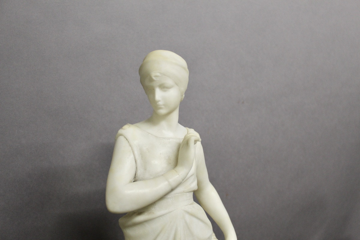 Statue de marbre blanc la Glaneuse ateliers Pugi (c 1850-1915)-photo-1