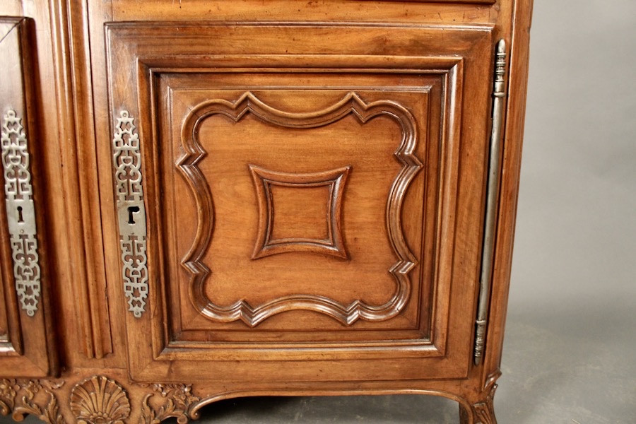 Louis XV Period Double-bodied Glazed Buffet-photo-6