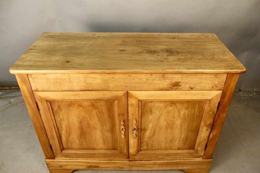 Louis Philippe 19th-century Blond Walnut Sideboard-photo-1