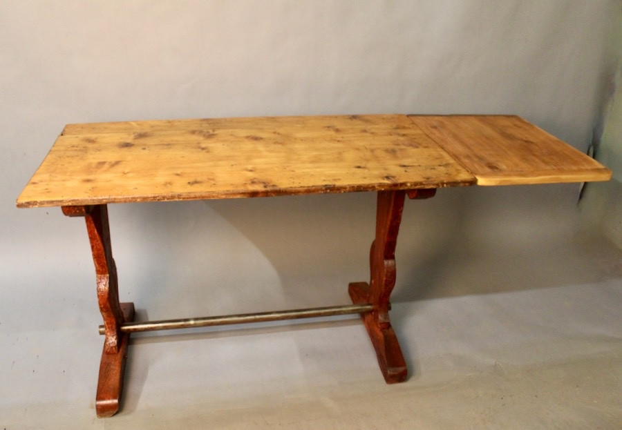 Bistro Table With Removable Extension Leaf-photo-1