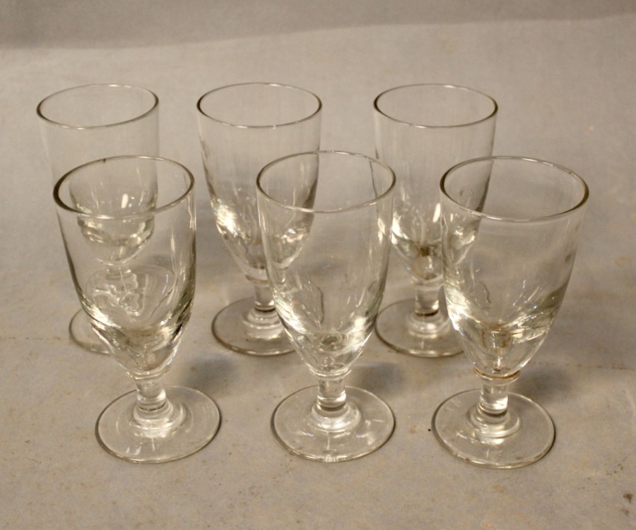 Suite de 6 verres à absinthe avec leurs cuillères en métal argenté-photo-3
