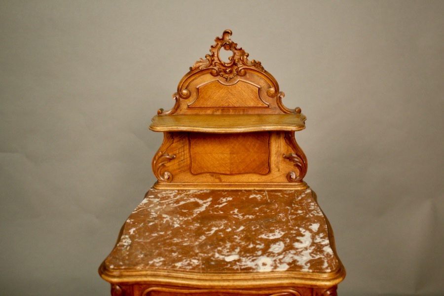 19th-century Louis XV-style Walnut Nightstand-photo-3