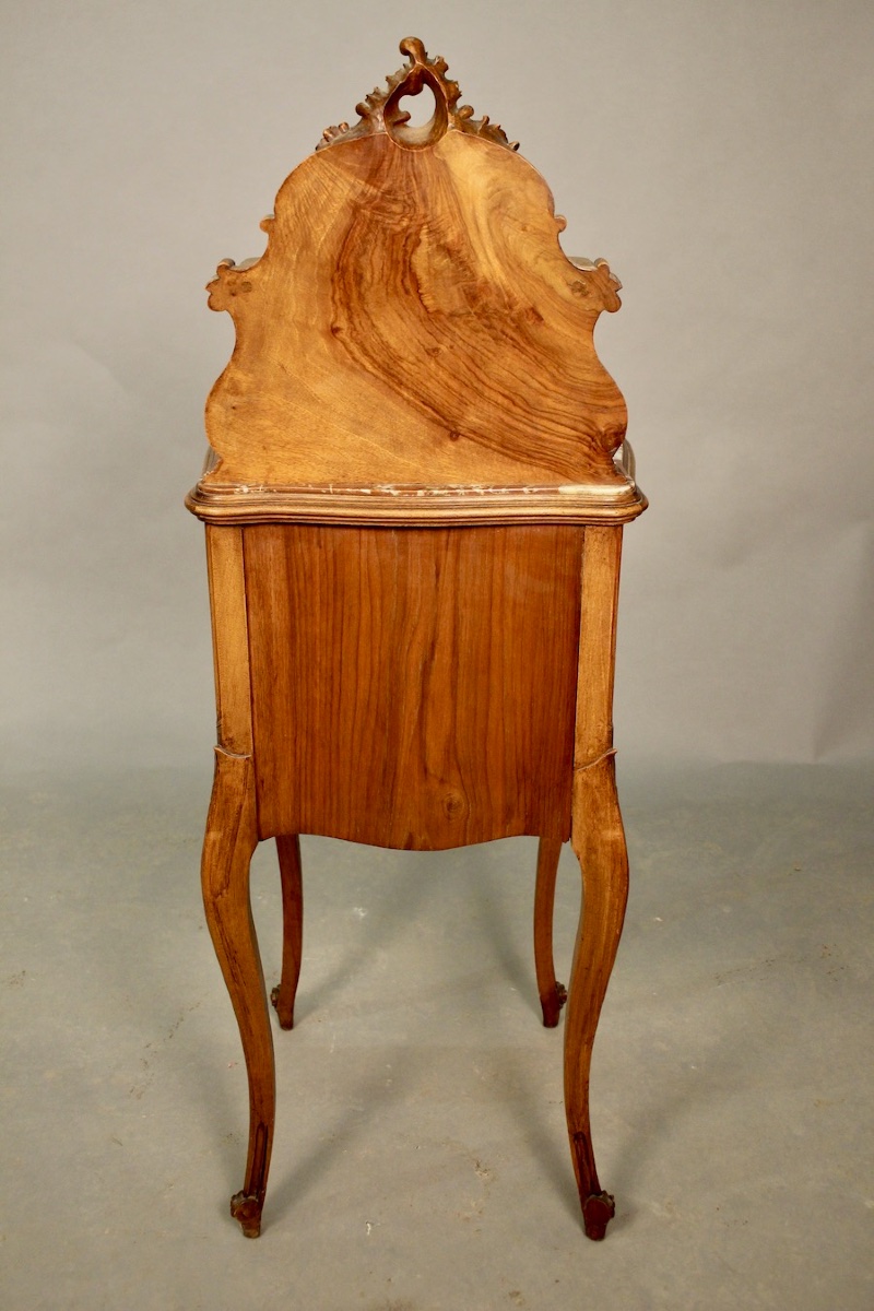 19th-century Louis XV-style Walnut Nightstand-photo-5