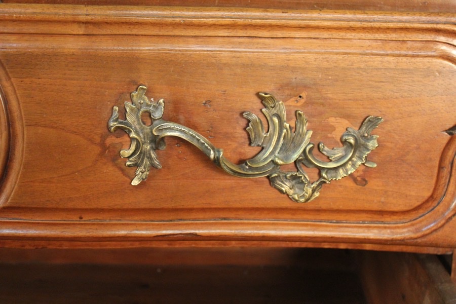 17th-century Lyon-style Chest Of Drawers In Walnut -photo-8