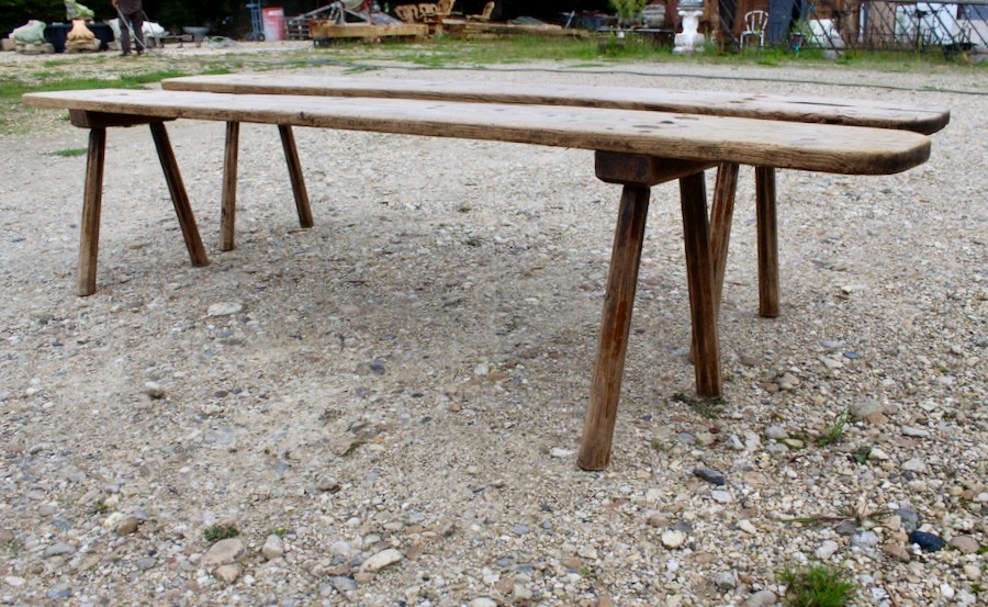 Suite de 3 bancs anciens dont une paire -photo-2