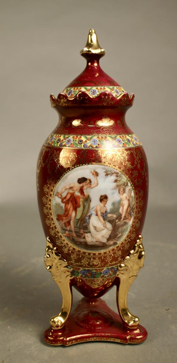 Vase Pied Tripode Porcelaine 