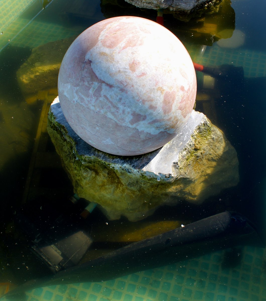 Ball Fountain In Pink Granite