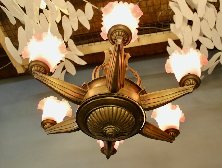 1940 Bronze Chandelier With 6 Pink Opaline Arms Of Light-photo-2