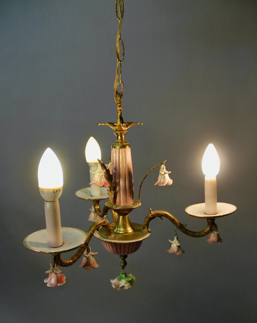 Small Italian Chandelier In Bronze And Porcelain Flowers With Its 2 Sconces-photo-1